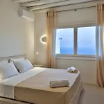 Altavista Villa *